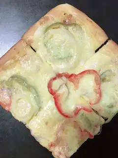Square bacon ham pizza