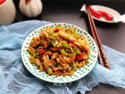 Two bean fried meat