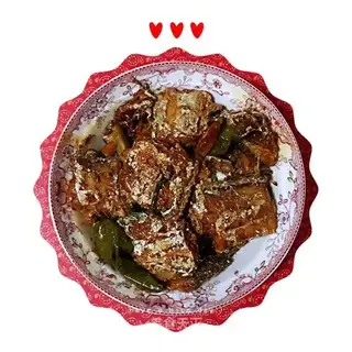 Red-fried fish