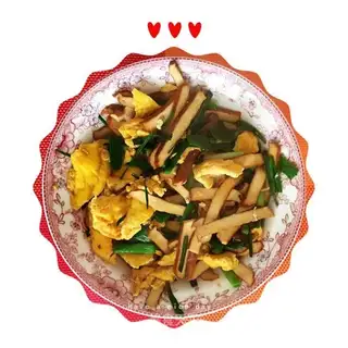 Garlic eggs fried dry