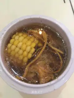 The vermin corn and the dragon bones