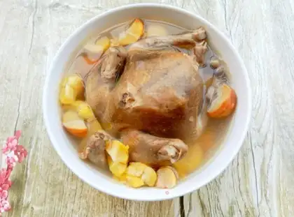Steam chestnut pigeon soup