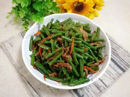 Beef silk and beans