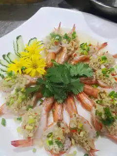 Garlic fan shrimp