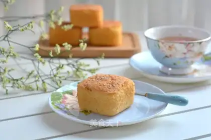 All the sponge sesame cake