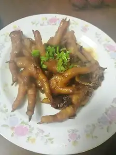 Chicken claws