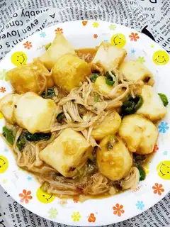 Golden pins and Japanese tofu