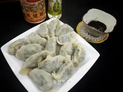 Pork spinach, three dumplings