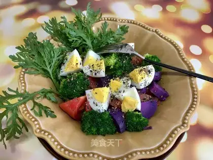 Egg potato salad