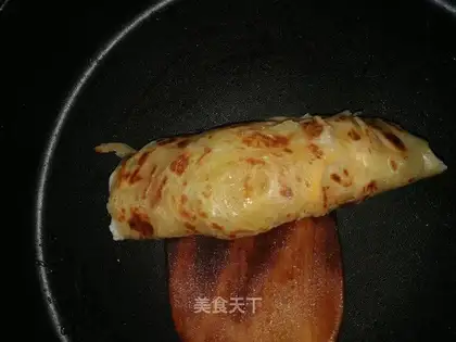 Hand grab cake