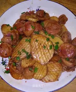 Apricot, fried sausage