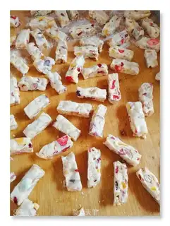 Rainbow Cow Rolling Sugar