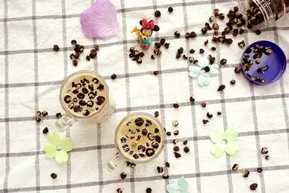 Black milk tea