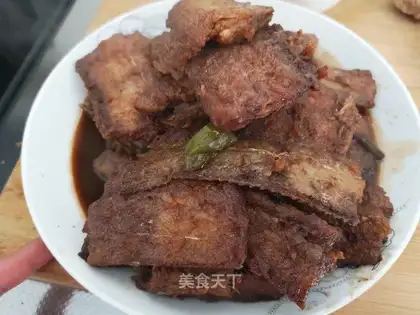 Red-fried fish