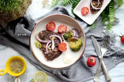 Rosemary black pepper steak