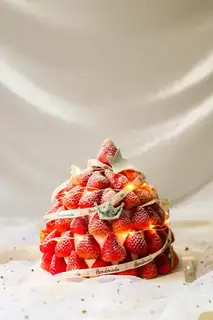 Strawberry Tower cake