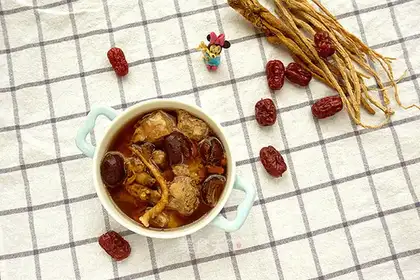 Red dates are for rib soup