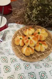 Pumpkin scooter