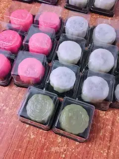 Ice mooncake