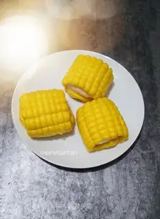 Corn buns