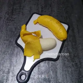 Banana buns