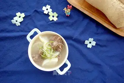 The radish cowtail soup