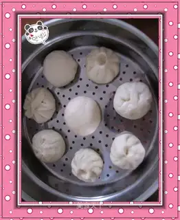 Make your own steamed buns
