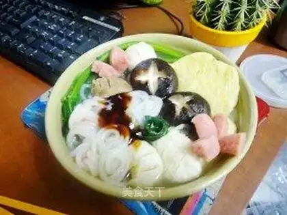 Guilin Rice Noodles in Mixed Soup