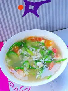 Shrimp skin and loofah soup