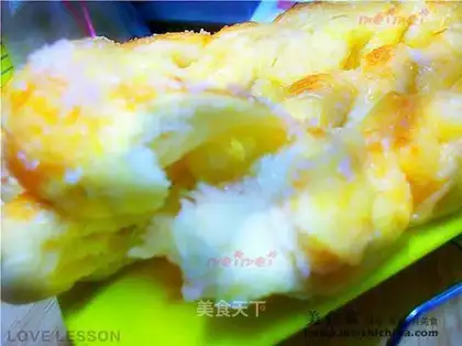 coarse sugar cheese braid bread