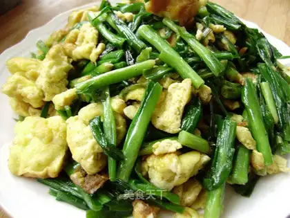 chives scrambled eggs