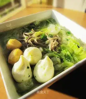 Double fish ball soba noodles