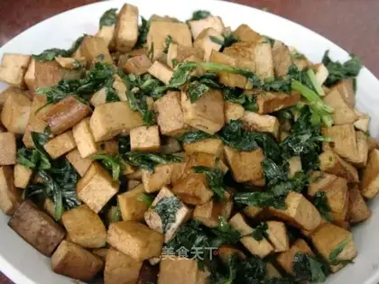 stir-fried celery and vegetable leaves