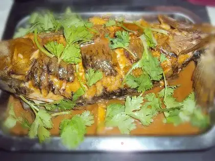 Roasted carp in soy sauce