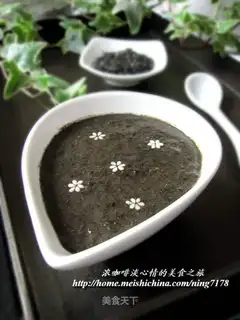 black sesame paste
