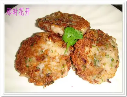 Pan-fried lotus root cake