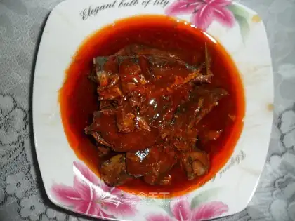 Sardines in tomato sauce