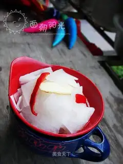 Sweet and sour crispy radish