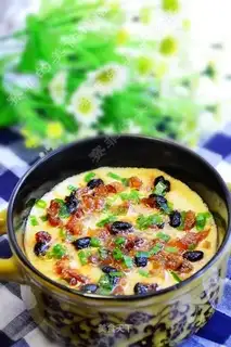 Steamed eggs with black bean dace fish