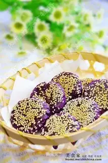 Purple potato cake