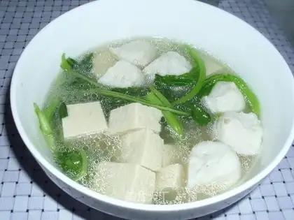 Fish ball frozen tofu soup