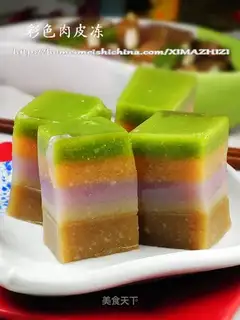 Colored meat jelly