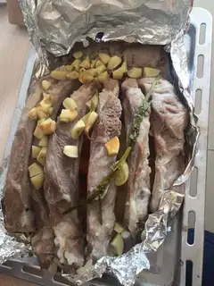 Garlic roasted ribs