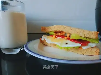Egg bacon sandwich