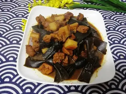 Seaweed meat