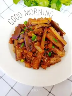 Meat and eggplant
