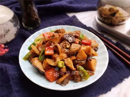 Twin mushroom beef