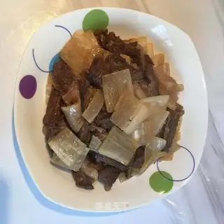 Roach beef