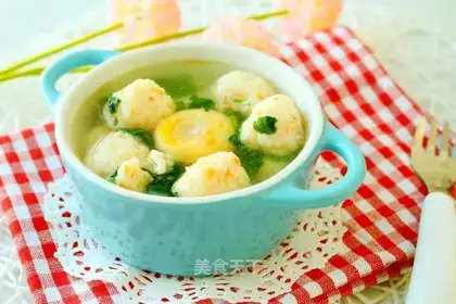 Artisanal fishball vegetable soup