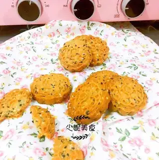 Sesame cookies